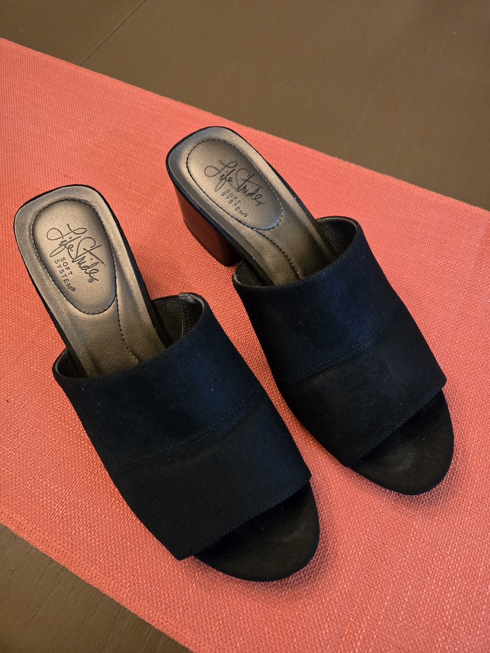 Life Stride Black Open-Toe Suede Block Heel Mules